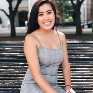 Meet your Posher, Amy